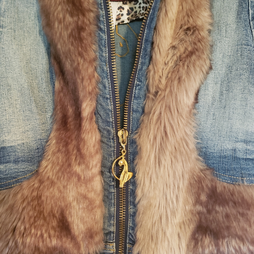 Baby Phat Y2K Blue Denim Jacket with Taupe Faux Fur Trim, RARE Item! - Picture 4 of 13